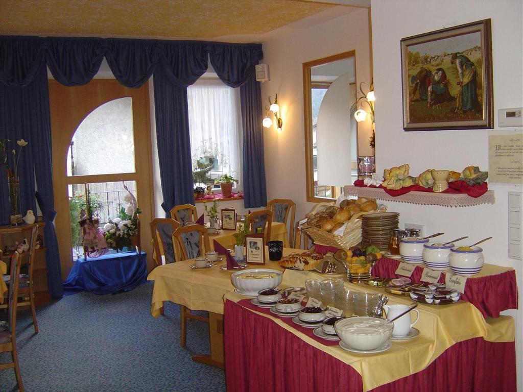 Pension Villa Claudia Augusta Resia Quarto foto